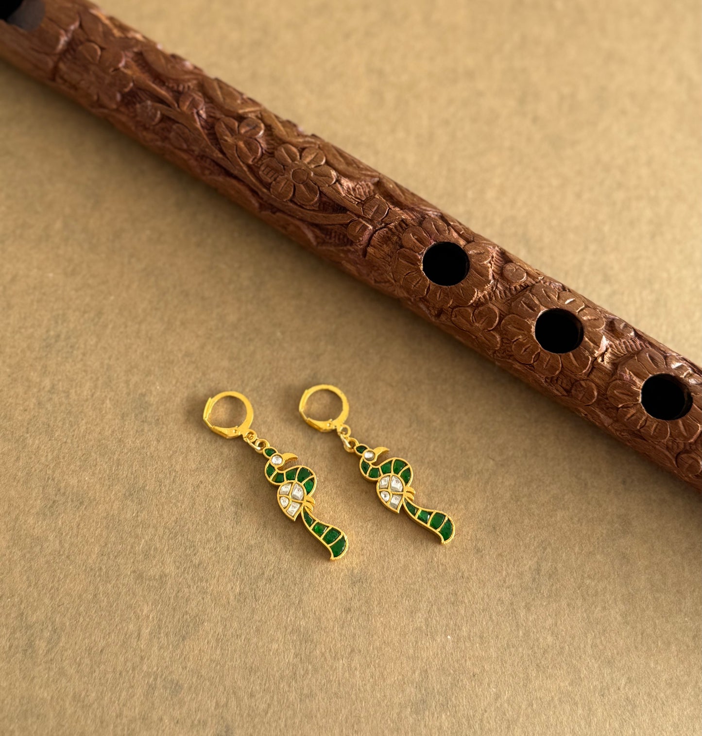 Gold tone green-white kundan jadau peacock hook earrings dj-51527