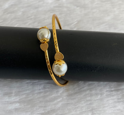 Gold tone pearl openable kada/bracelet(2.4) dj-53140
