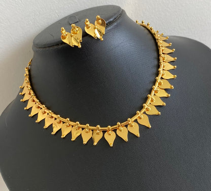 Gold tone Kerala style Thali Kootam necklace set dj-42558