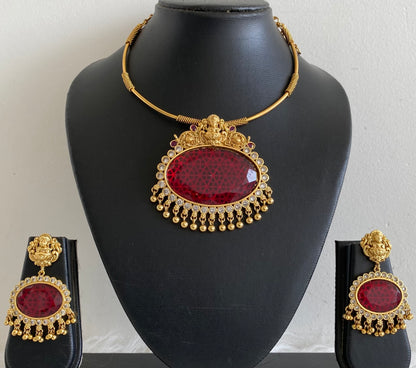 Matte finish lakshmi big red oval stone pendant hasli necklace set dj-54251