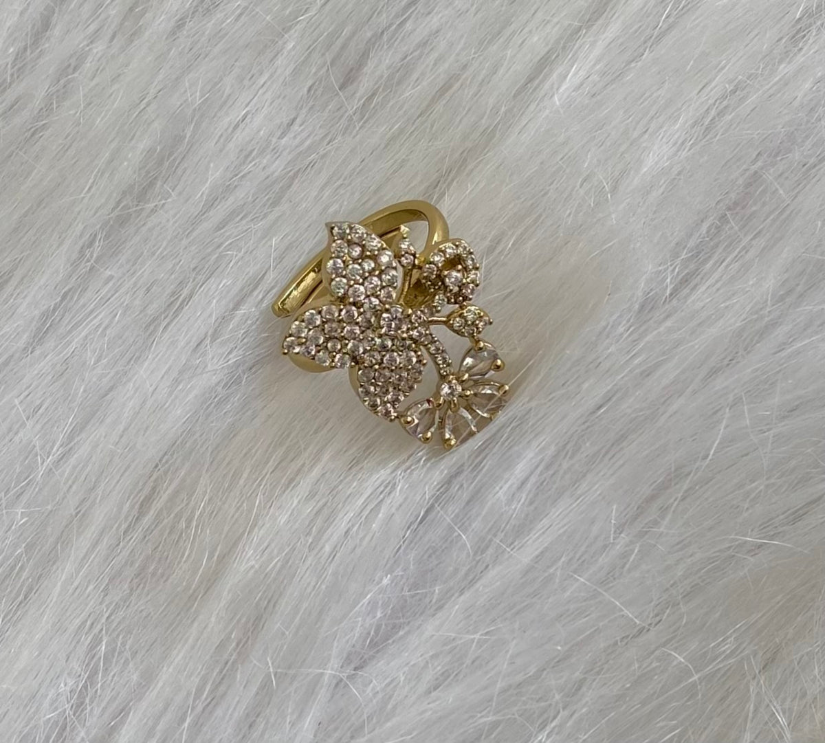 Antique gold tone cz white stone flower adjustable finger ring dj-55047