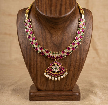 Gold tone semi precious kemp-green pearl mango necklace dj-53474