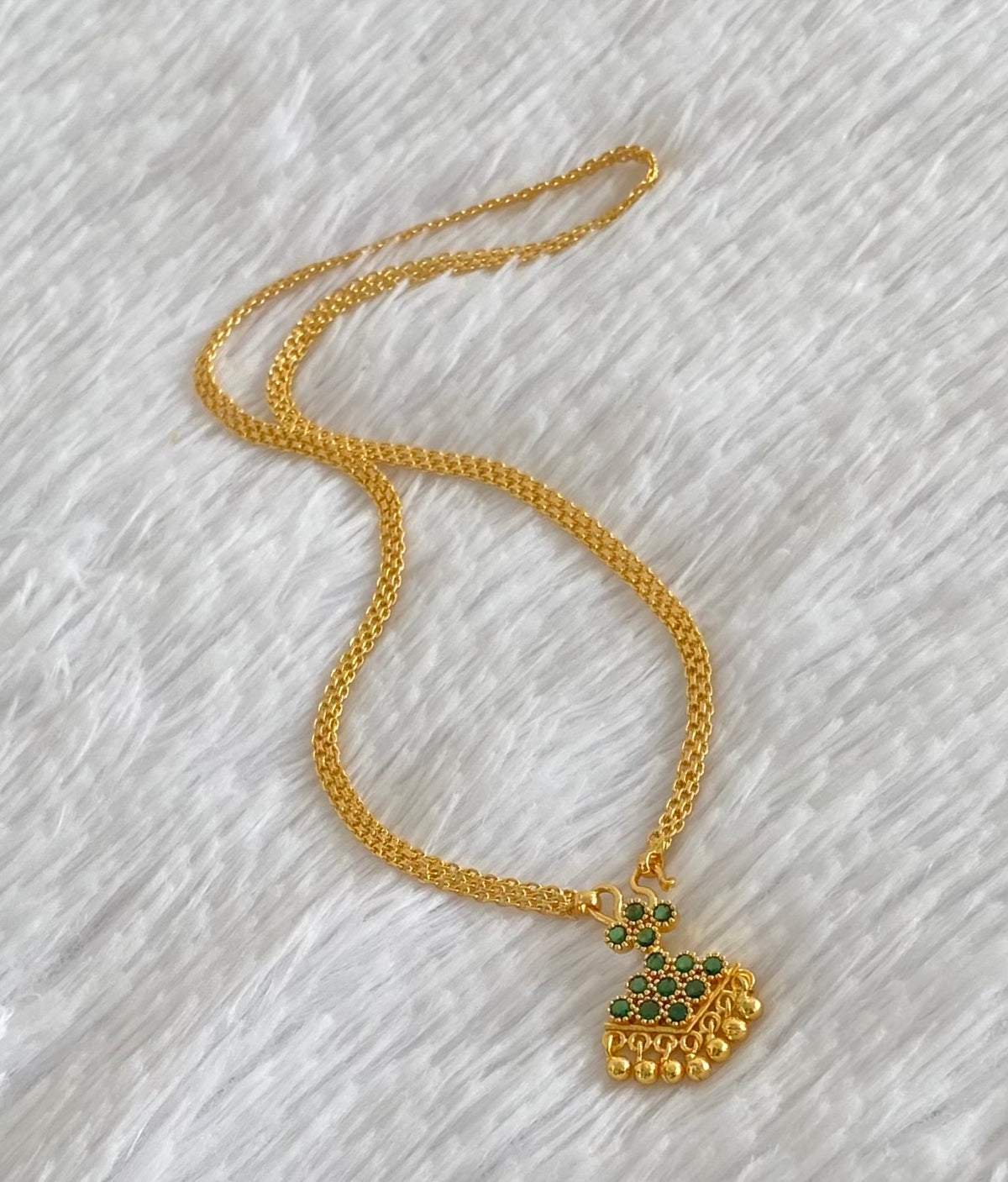Gold tone 18 inches chain with green stone pathakkam pendant dj-54907