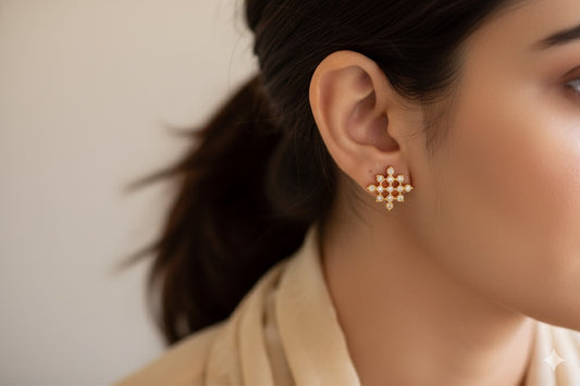 Gold tone AD white stone stud/earrings dj-52247