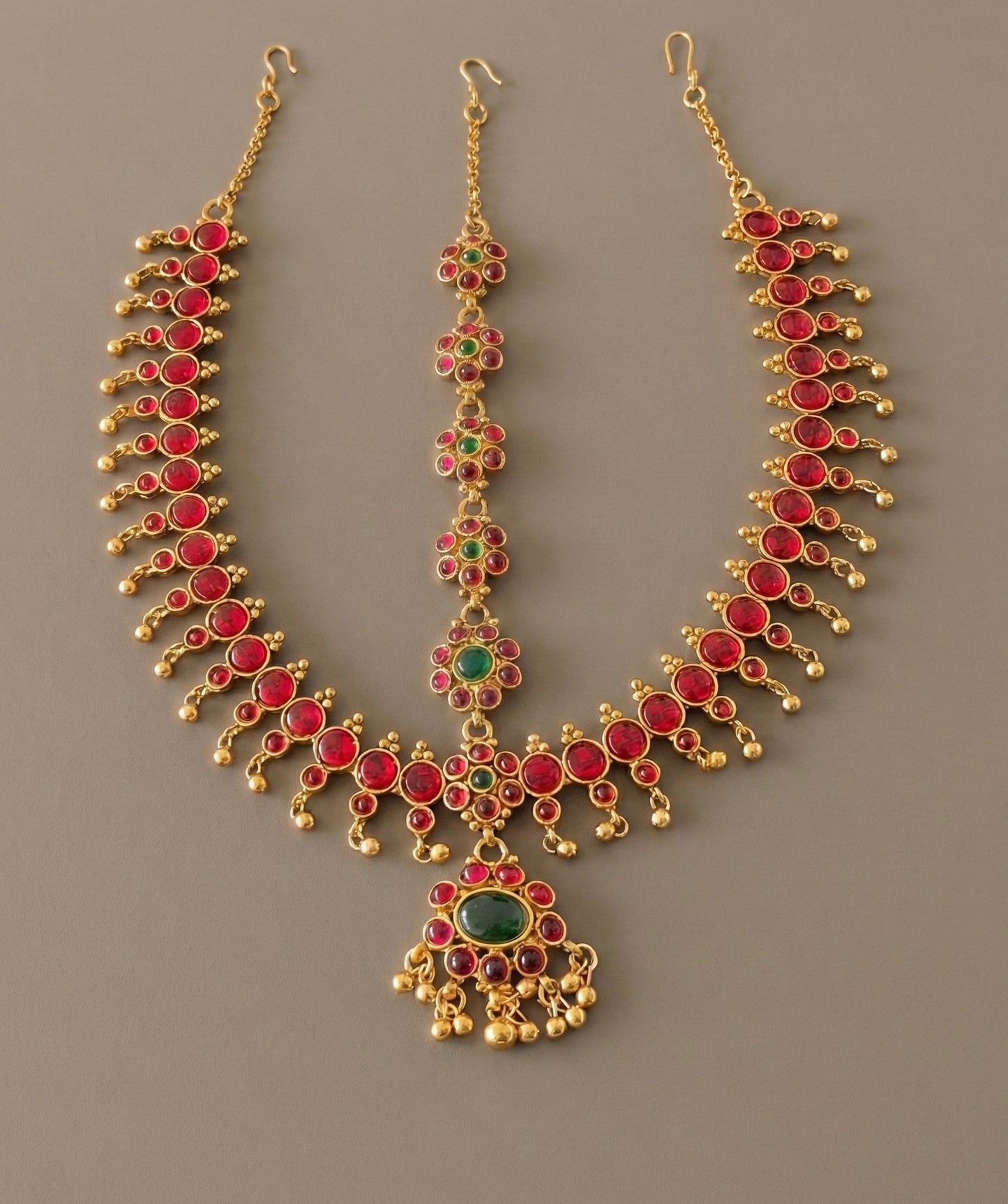 Antique gold tone kemp-green bridal maang tikka -dj13776