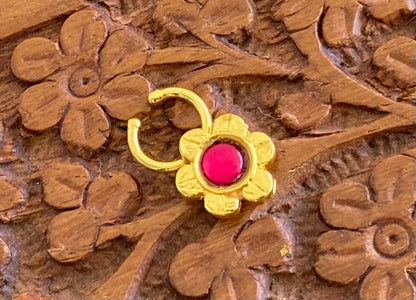 Gold tone kemp stone nose pin/bulakku dj-53786