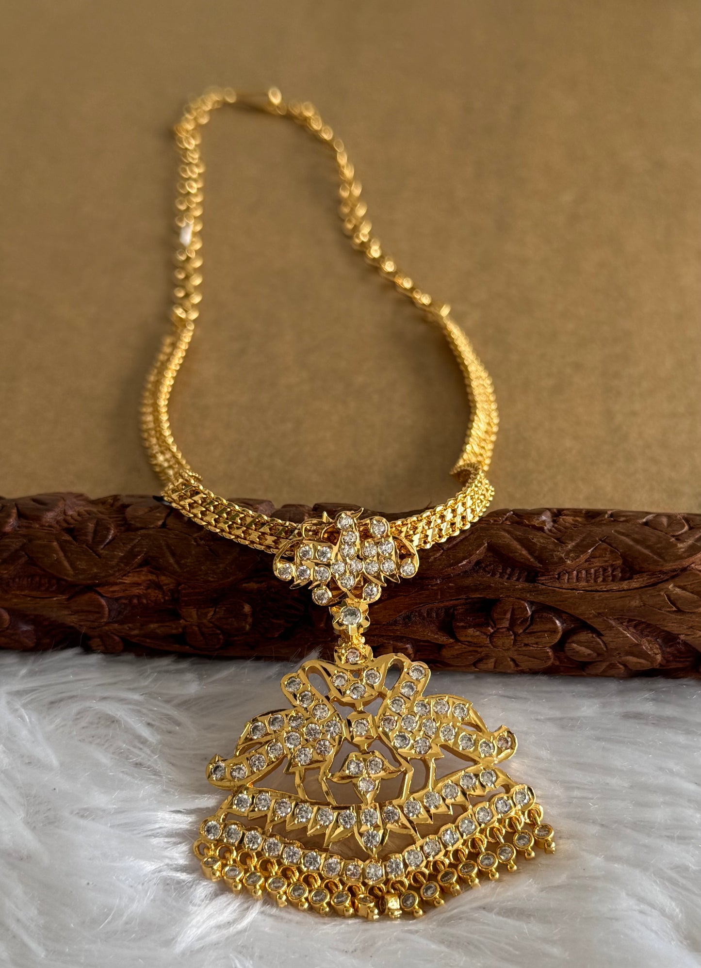 Gold tone south indian AD white peacock attigai/necklace dj-51739