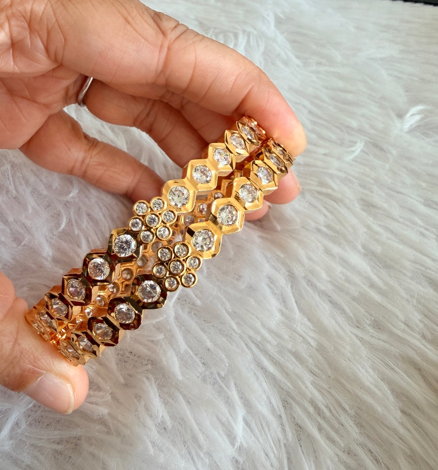 Gold tone AD white bangles(2.6) Dj-53297