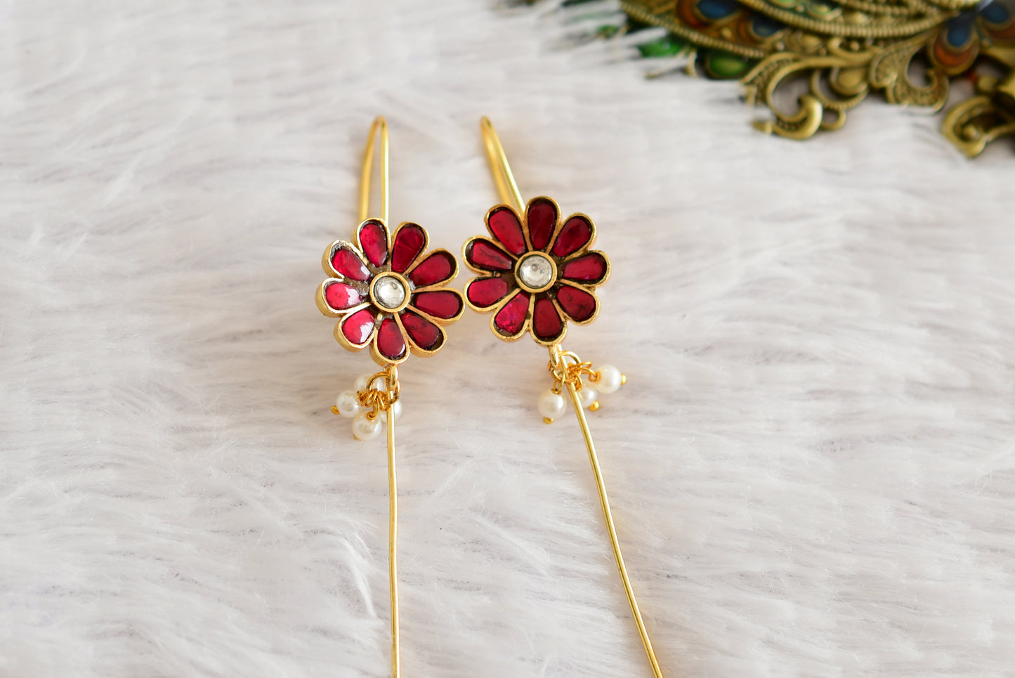 Gold tone pink-white kundan jadau flower bugadi needle earrings dj-52461