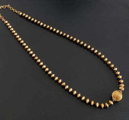 Antique gold tone black beaded mala/short haar dj-54969
