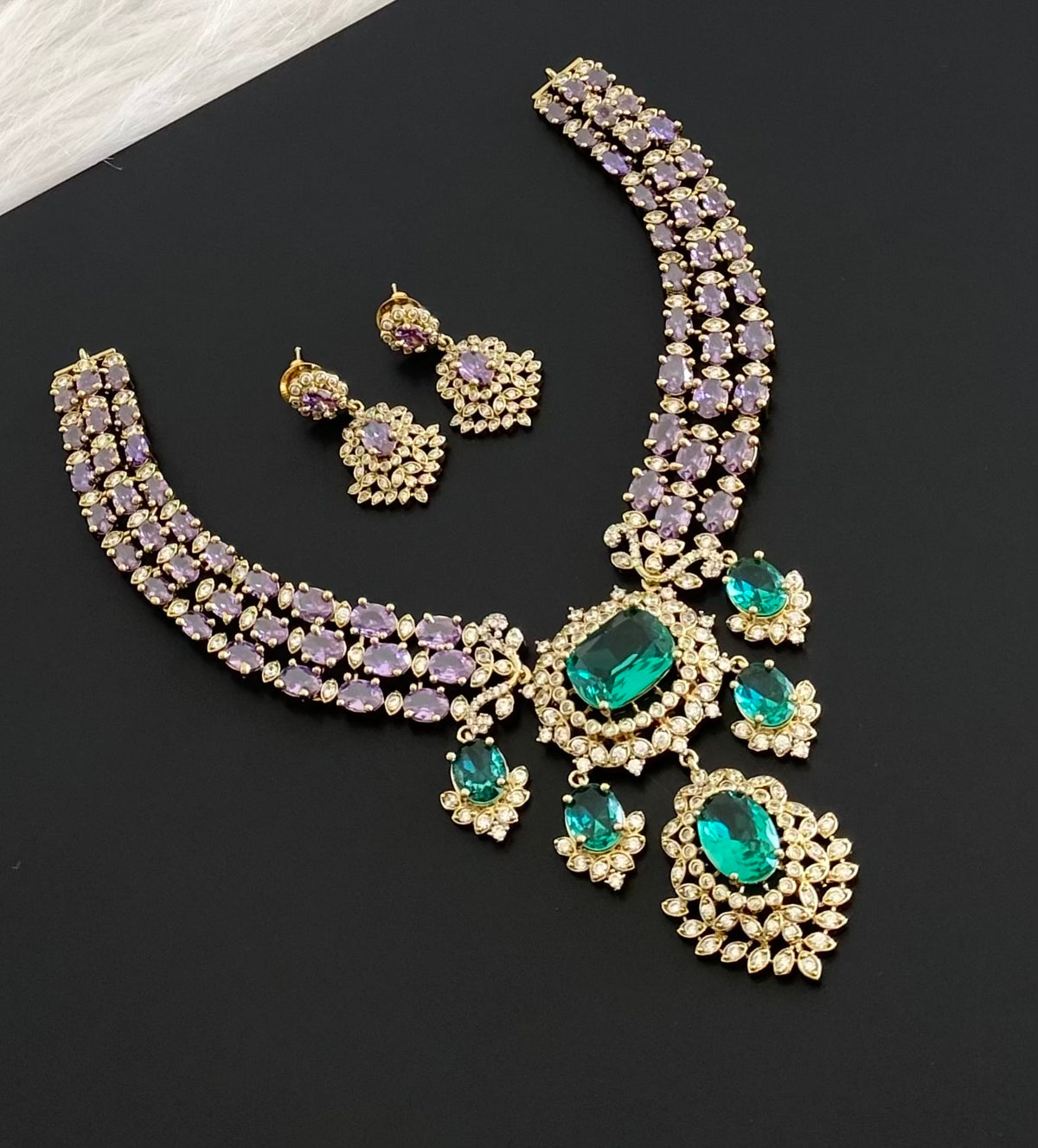 Antique gold tone cz white stone purple-green necklace set dj-54808