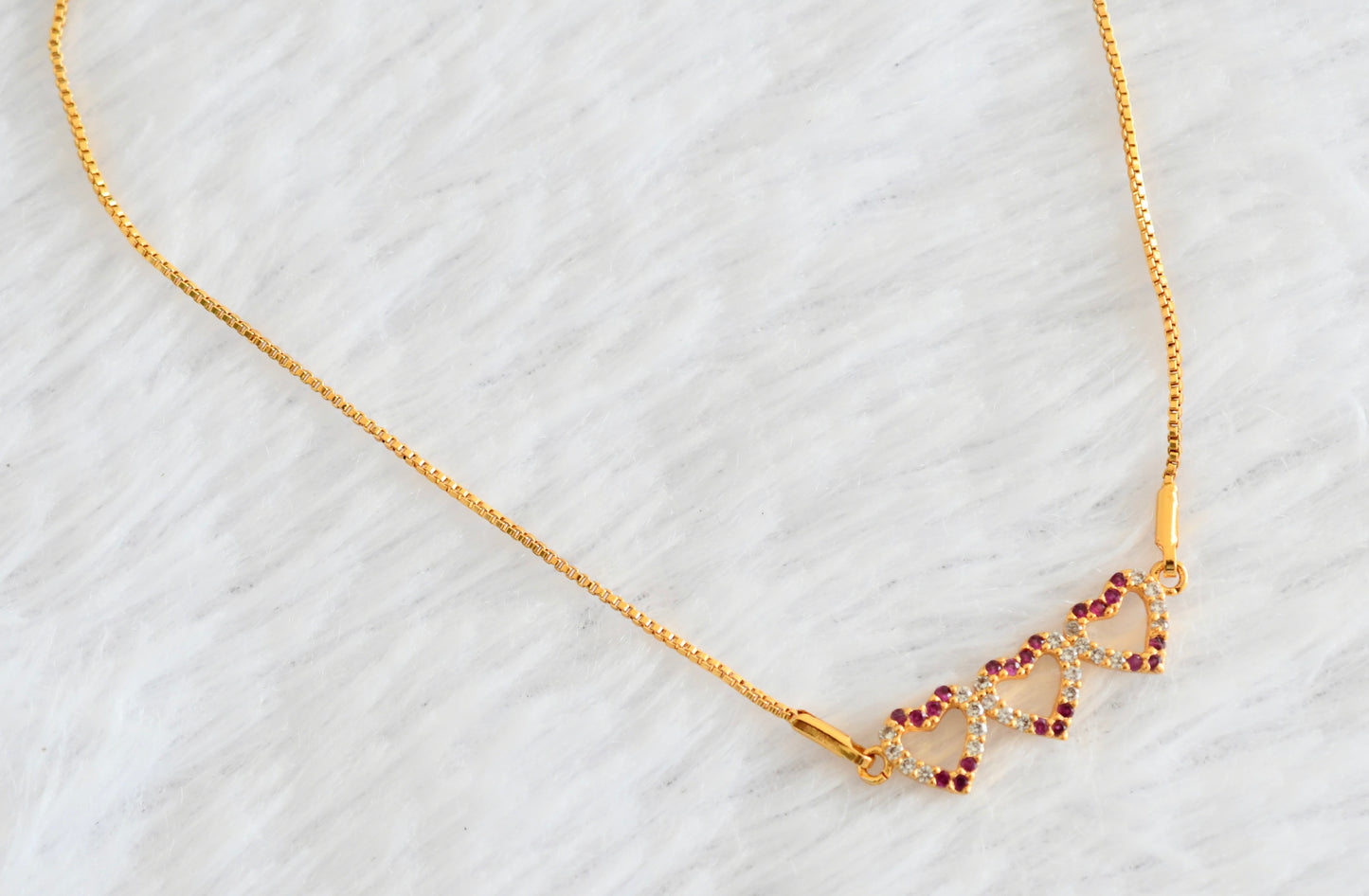 Gold tone pink-white heart pendant necklace dj-53103