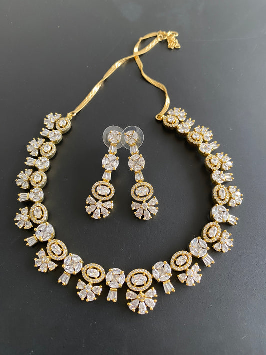 Gold Tone Cz Flower Necklace Set DJ31379