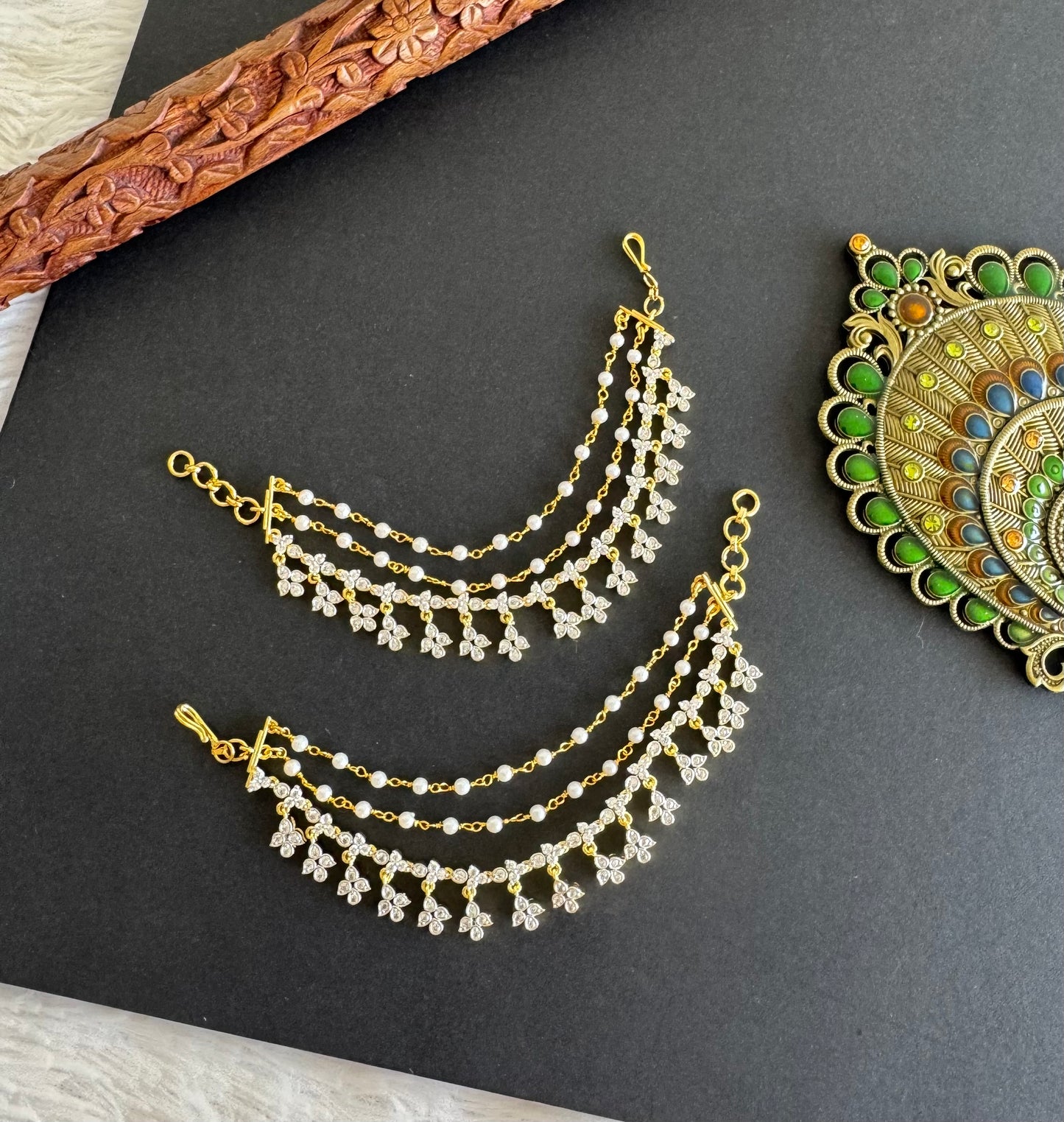 Two tone cz white stone multi layered ear side chain dj-52053