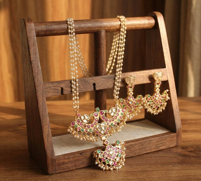Gold tone uncut polki pearl peacock necklace set DJ22891