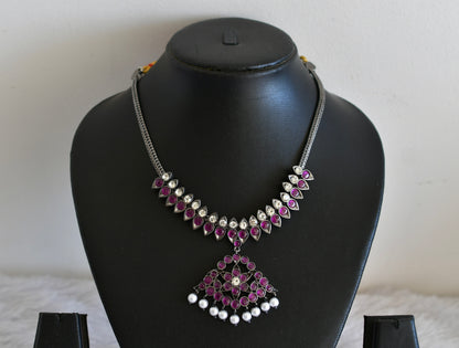 Black finish precious kemp-white pearl necklace Dj-52507