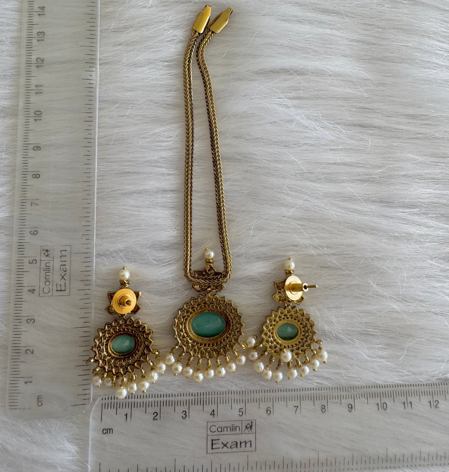 Antique gold tone cz sea green oval stone necklace set dj-51202