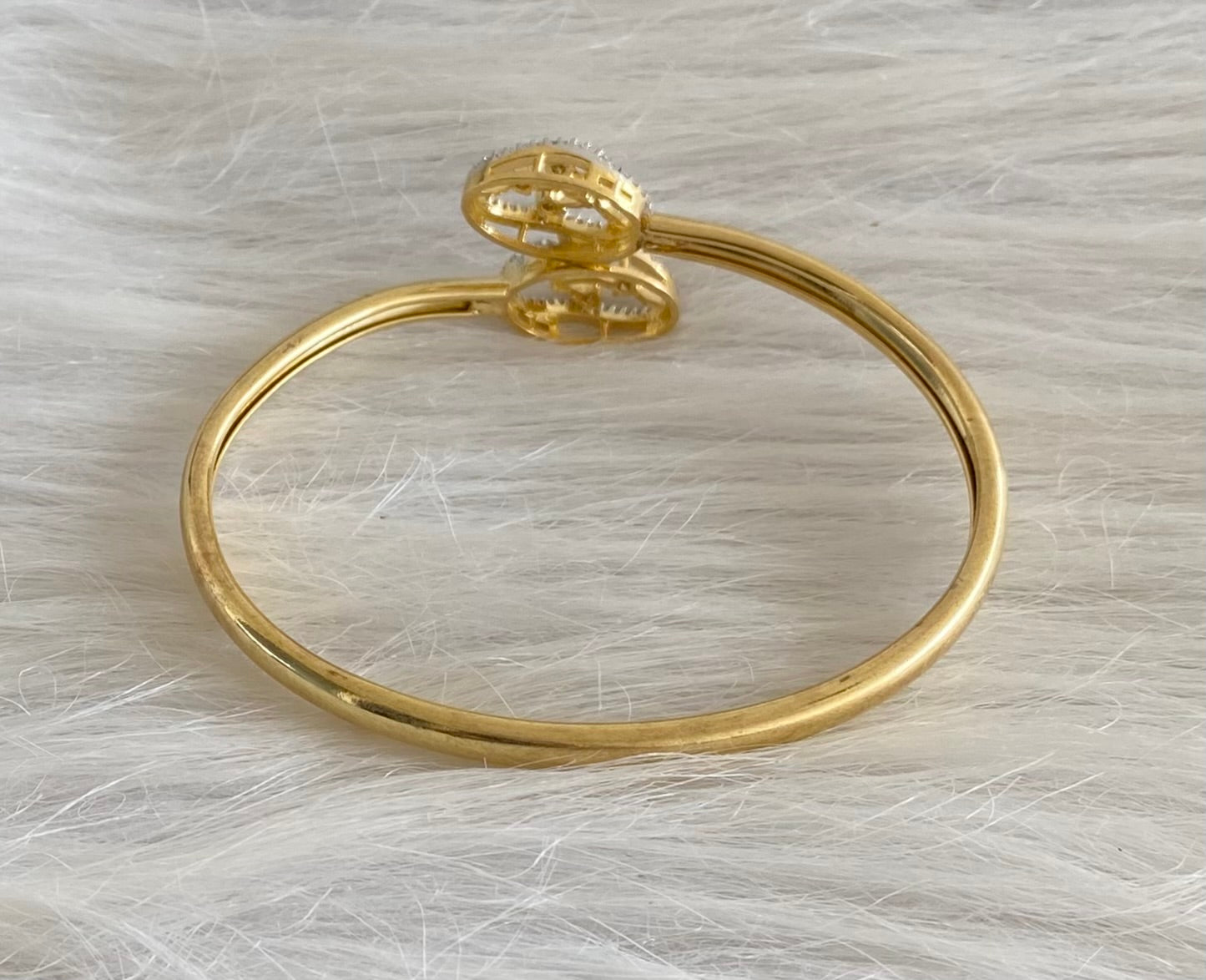 Two tone white stone adjustable kada/bangle Dj-53968