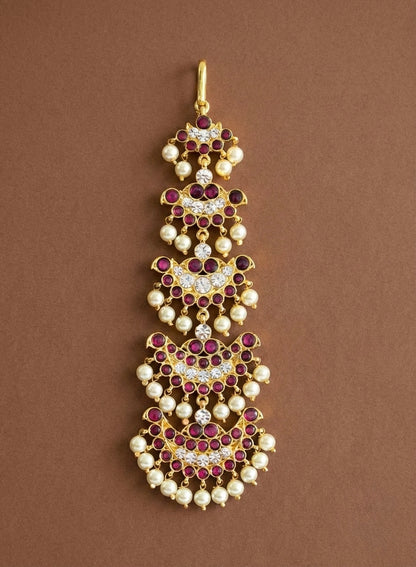 Gold tone precious kemp-white pearl tikka dj-51000