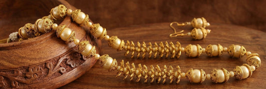 Matte finish pearl beaded necklace set-dj07735