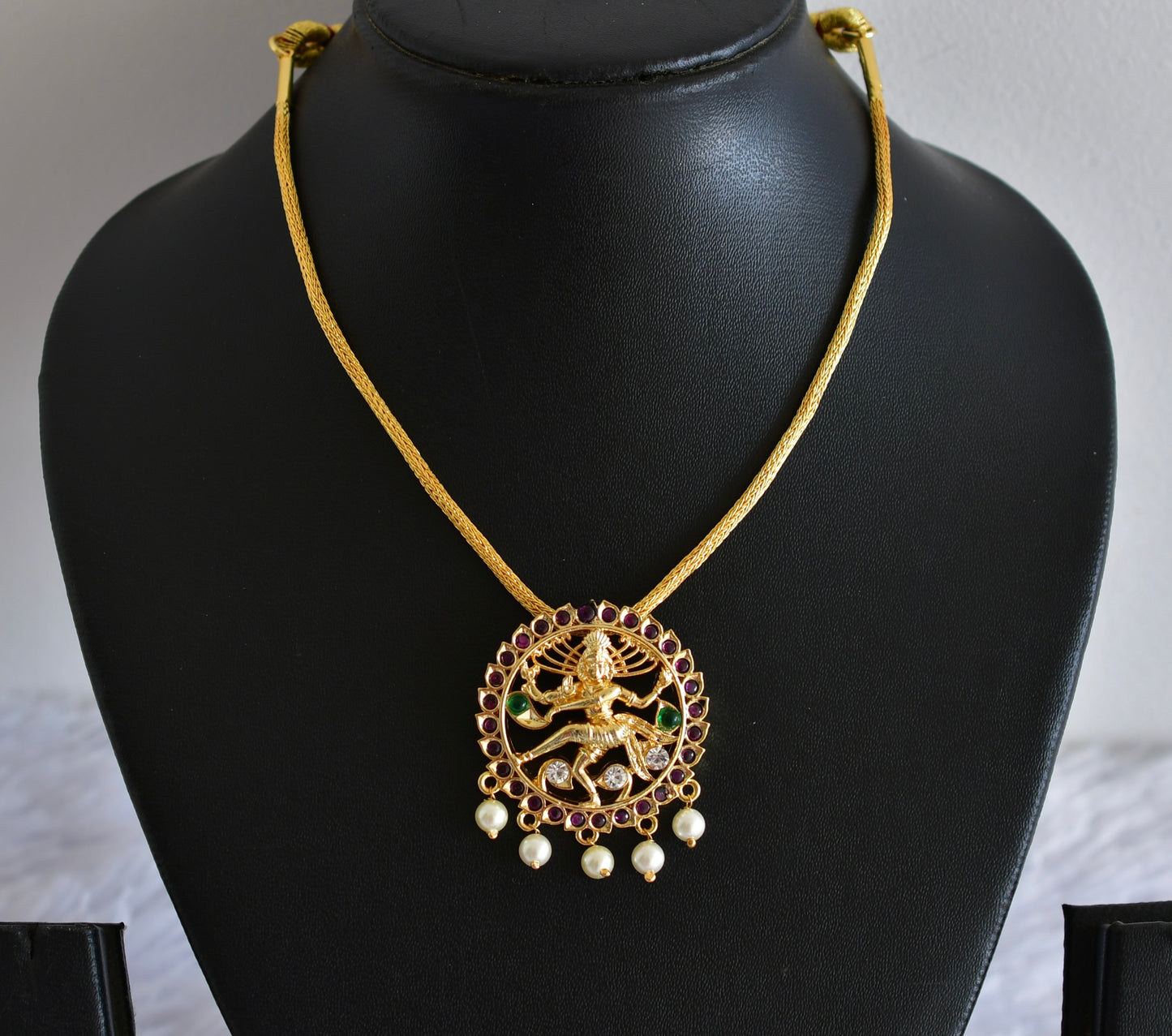 Gold tone precious kemp-green pearl Shri Natarajar necklace dj-52254