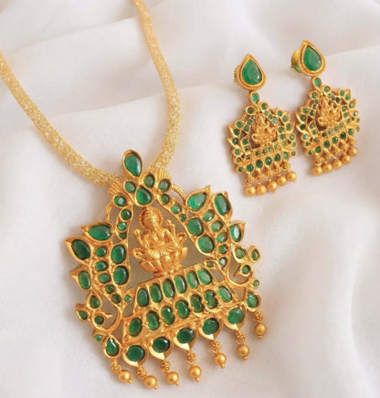 Matte finish Emerald lakshmi necklace set-dj09411