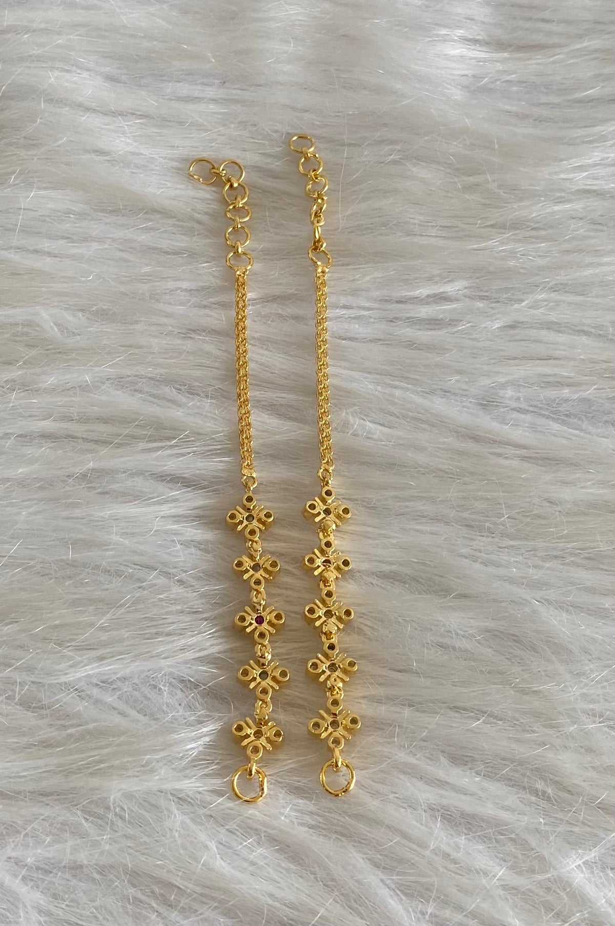 Gold tone white stone ear side chain dj-54890