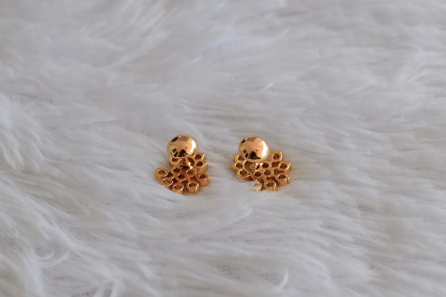 Gold tone AD white stone stud/earrings dj-52779