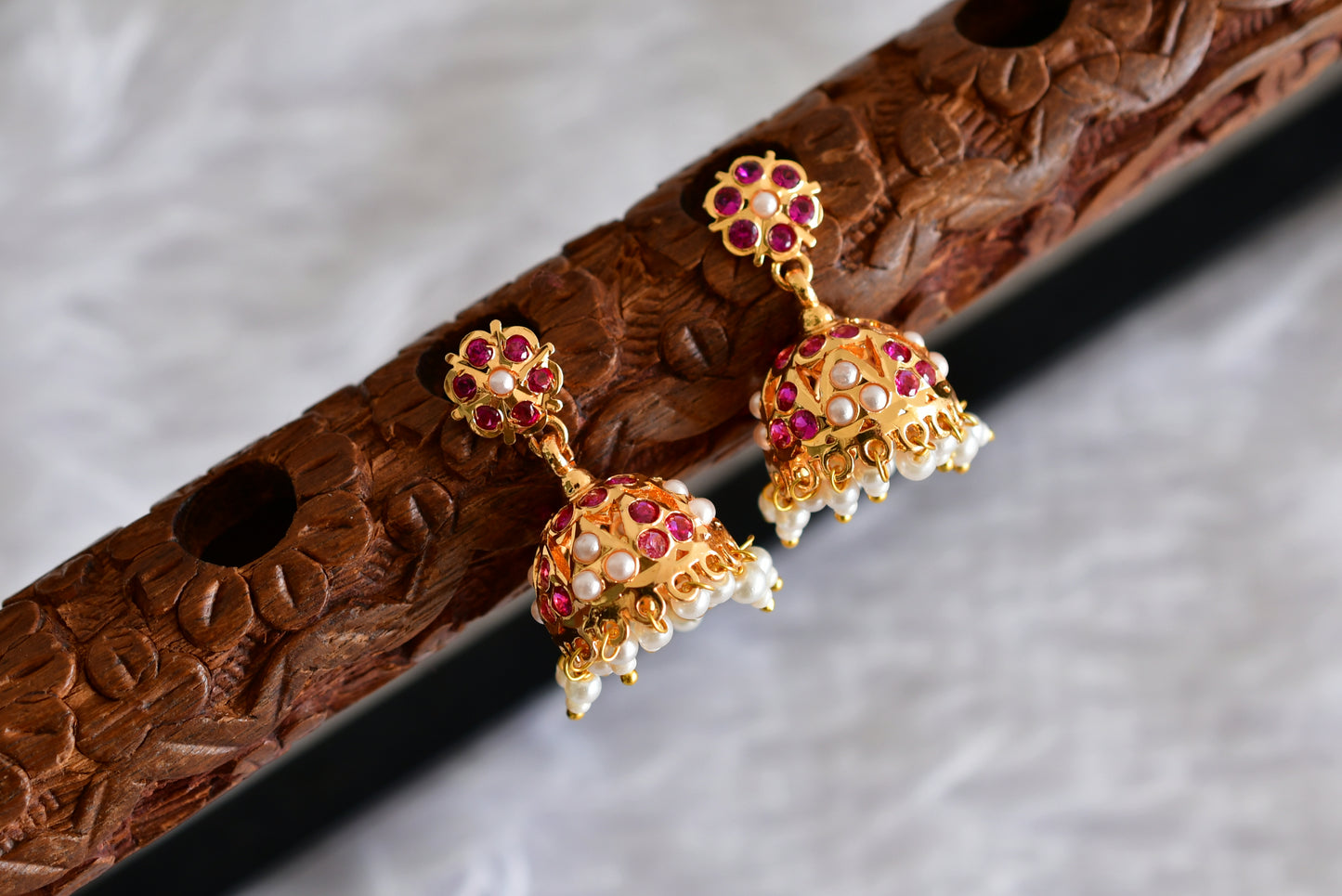 Gold tone ad pink pearl jhumkka dj-51889