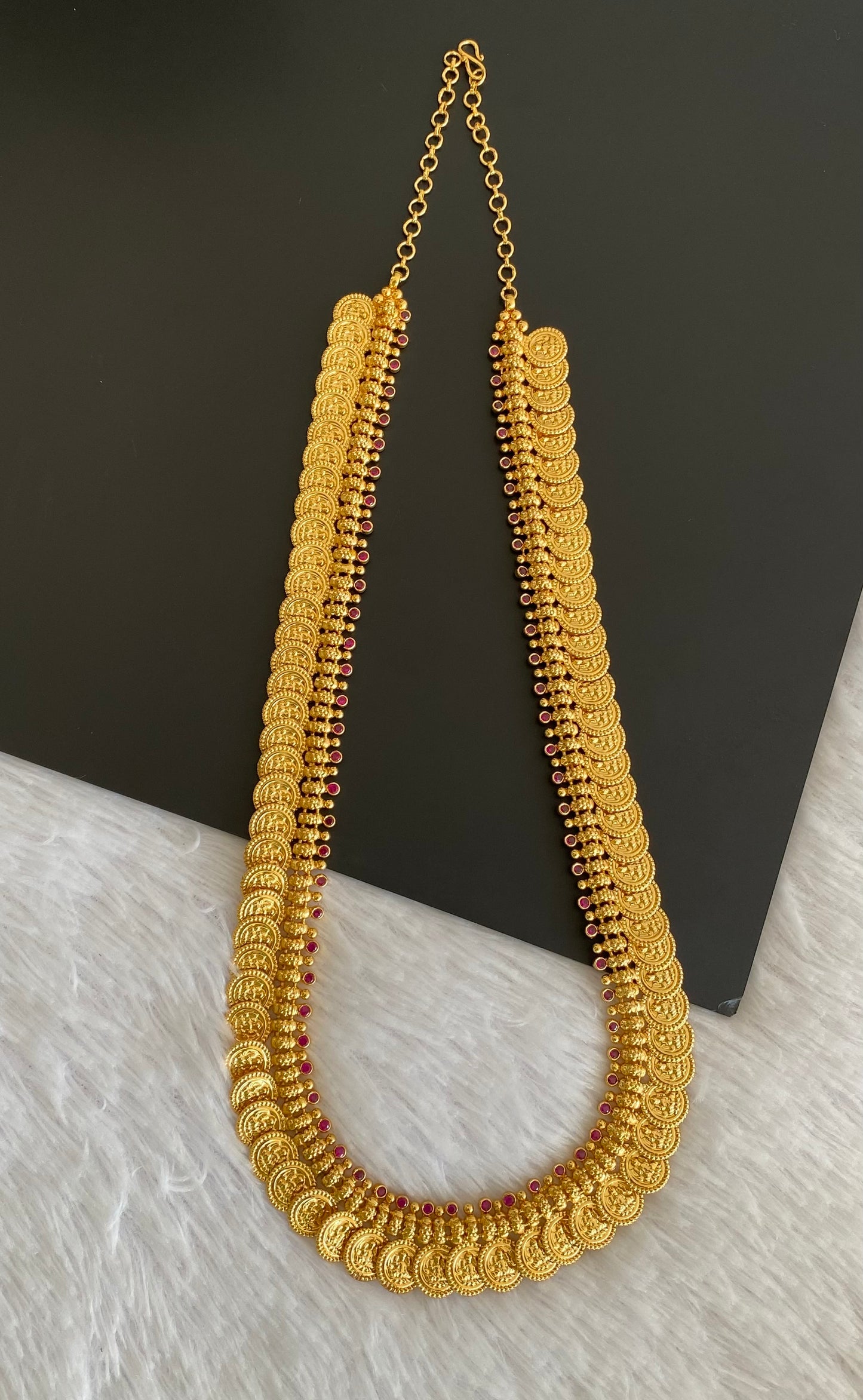 Gold tone pink stone lakshmi coin haar dj-53175