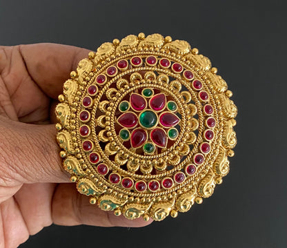 Antique gold tone kemp-green round hair jewel (rakodi) dj-53627