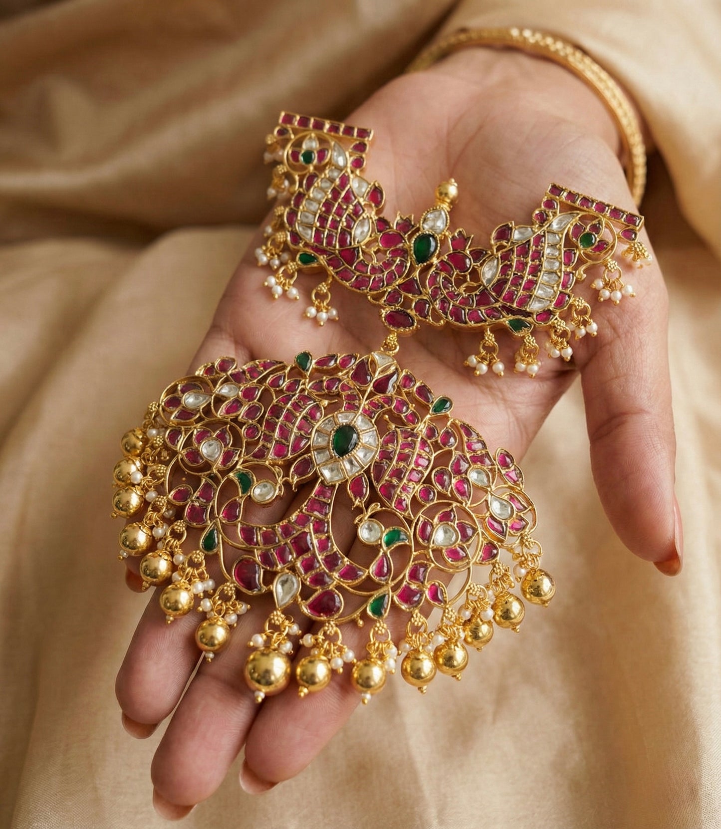 Gold tone pink-green-white kundan jadau ganda berunda pendant dj-50659