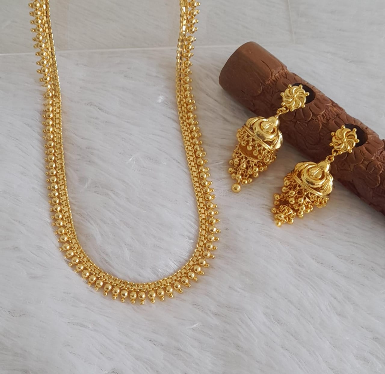 Gold tone kerala style haar set dj-47741