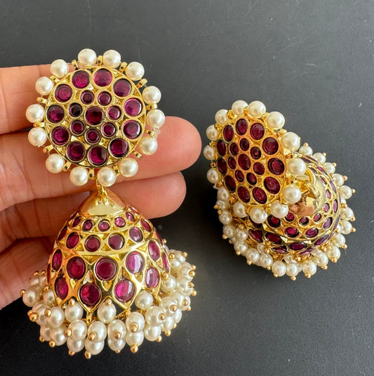 Gold tone precious kemp pearl huge screw back jhumkka Dj-51043