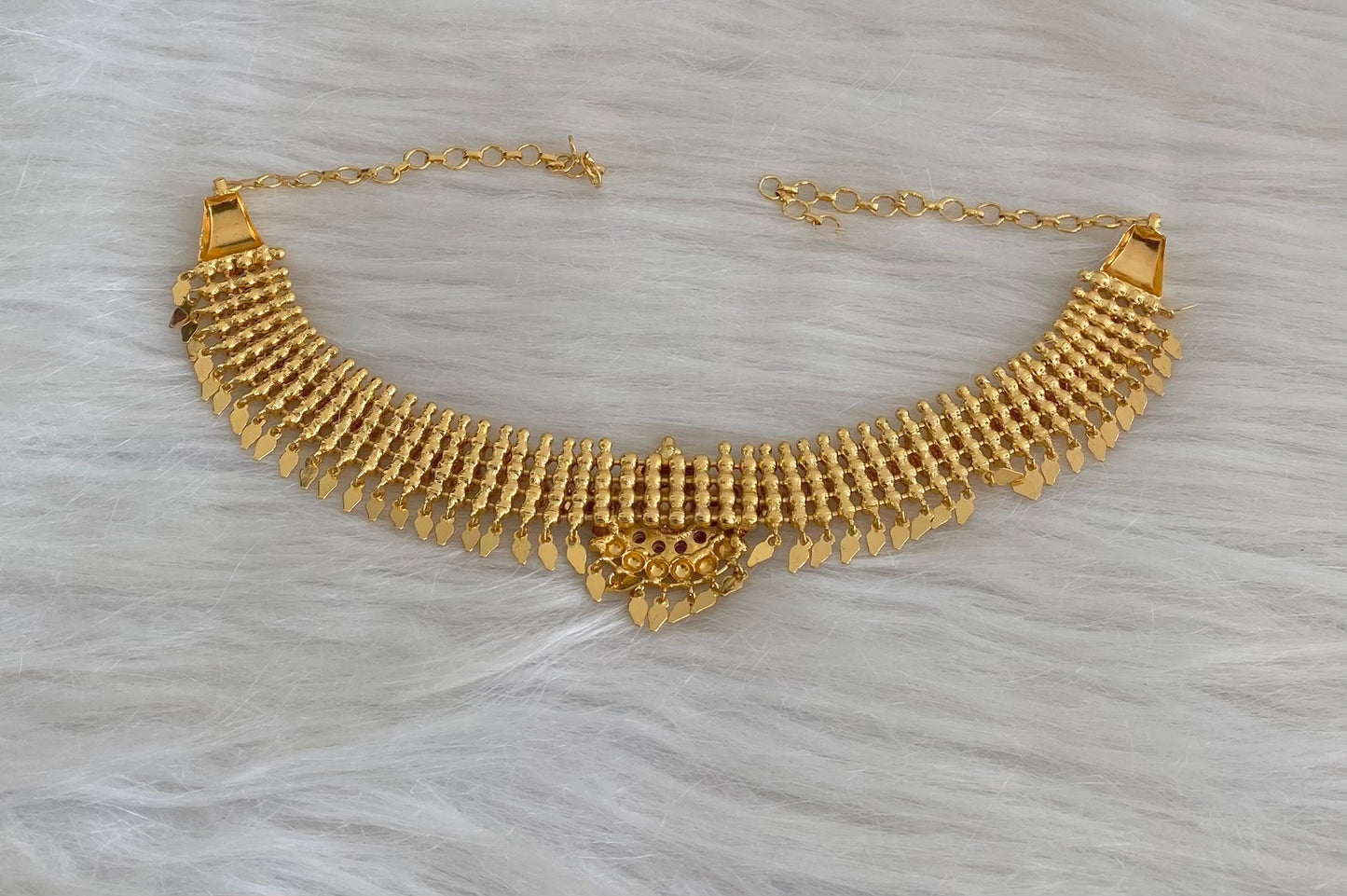Gold tone kerala style elakka pink-green stone choker necklace dj-54542