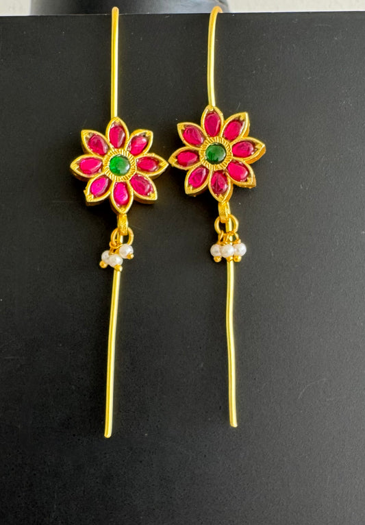 Gold tone pink-green kundan jadau flower bugadi earrings dj-51127
