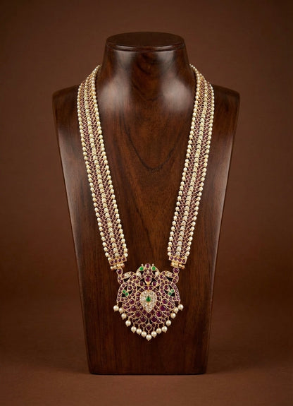 Gold tone precious kemp-green white pearl peacock haar Dj-52527