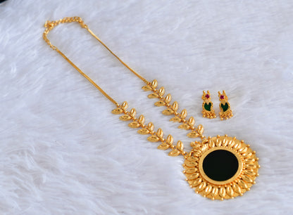 Gold tone kerala style lakshmi green round necklace set dj-53042