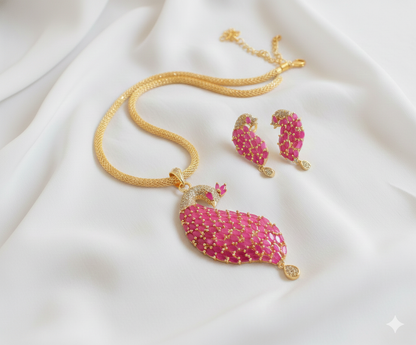 Gold Tone Cz Ruby-white Peacock necklace Set DJ25475