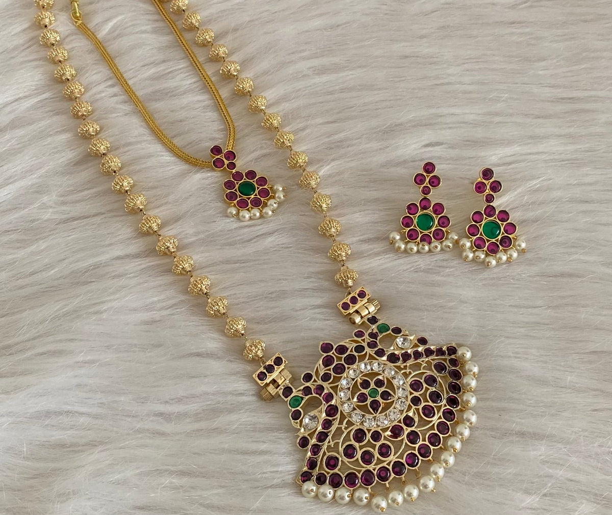 Gold tone precious kemp-green-white pearl peacock nakshi beaded combo set dj-54940