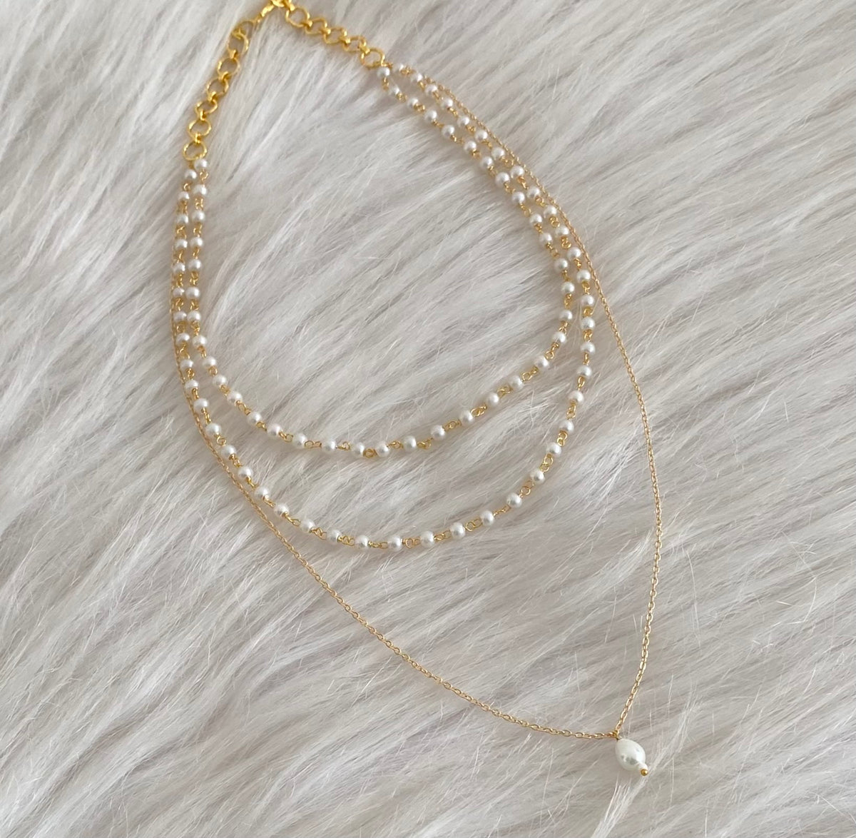 Gold tone pearl layer necklace dj-54972