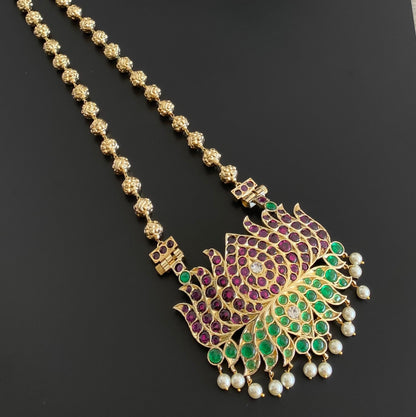 Gold tone precious kemp-green-white lotus nakshi beaded haar dj-54728