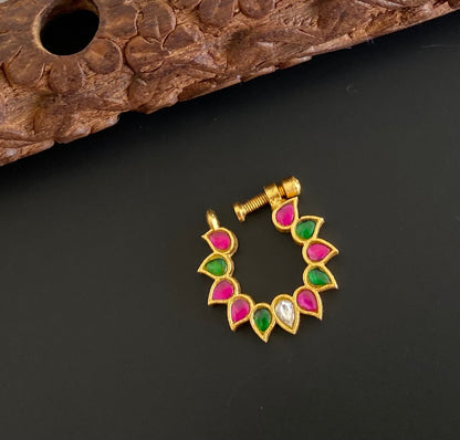 Gold tone kundan jadau kemp-green nose pin dj-53708
