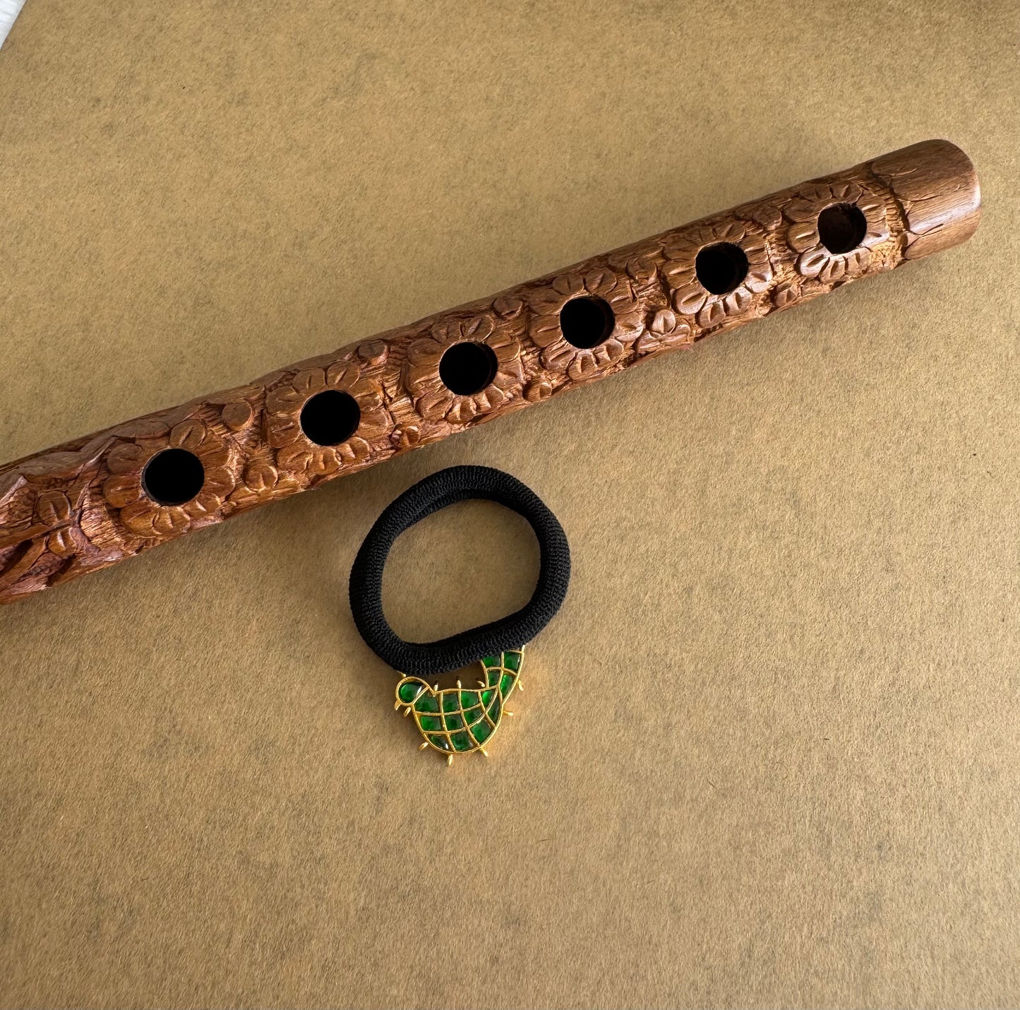 Matte finish green kundan jadau bird hair band dj-51525