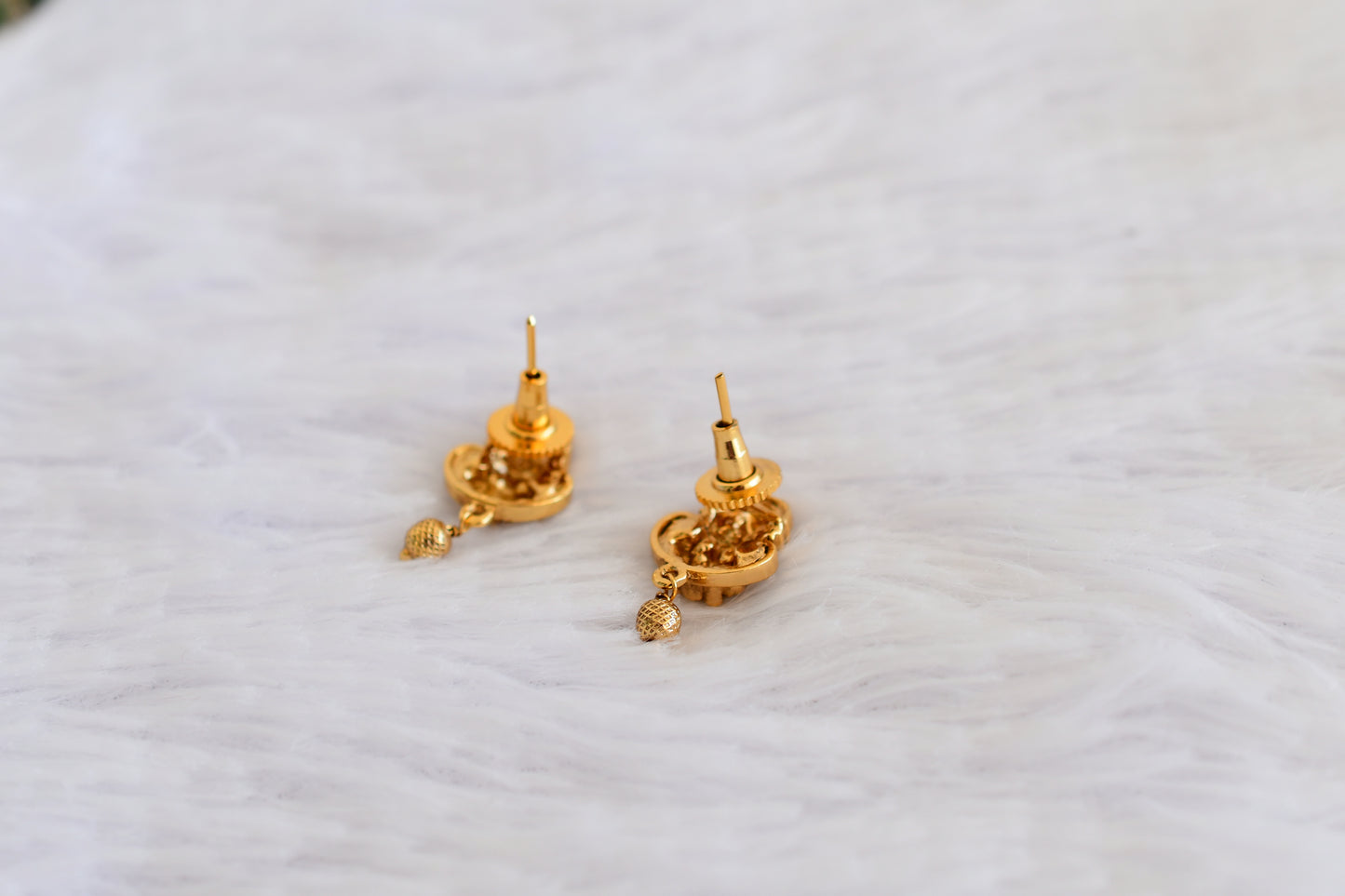 Antique gold tone lakshmi earrings dj-52986