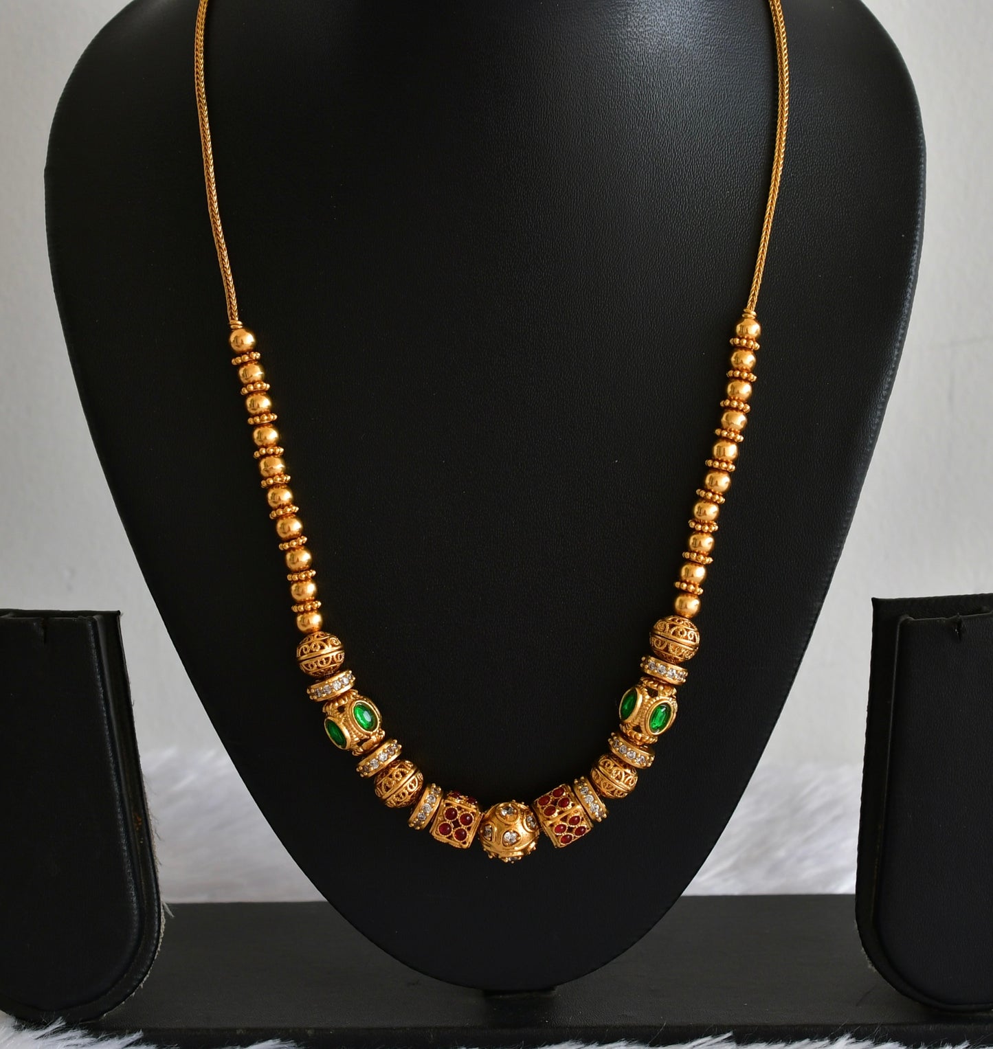 Matte finish Kemp-green-white beaded chain dj-37554