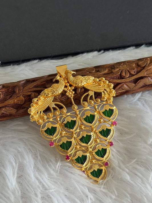 Gold tone Palakka green-pink stone Peacock Kerala style pendant dj-52110