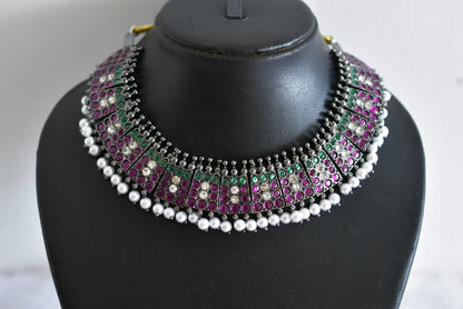 Black finish precious kemp-green pearl poothali necklace dj-52279