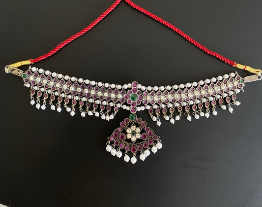 Black finish precious kemp-green-white pearl mango choker necklace dj-53245