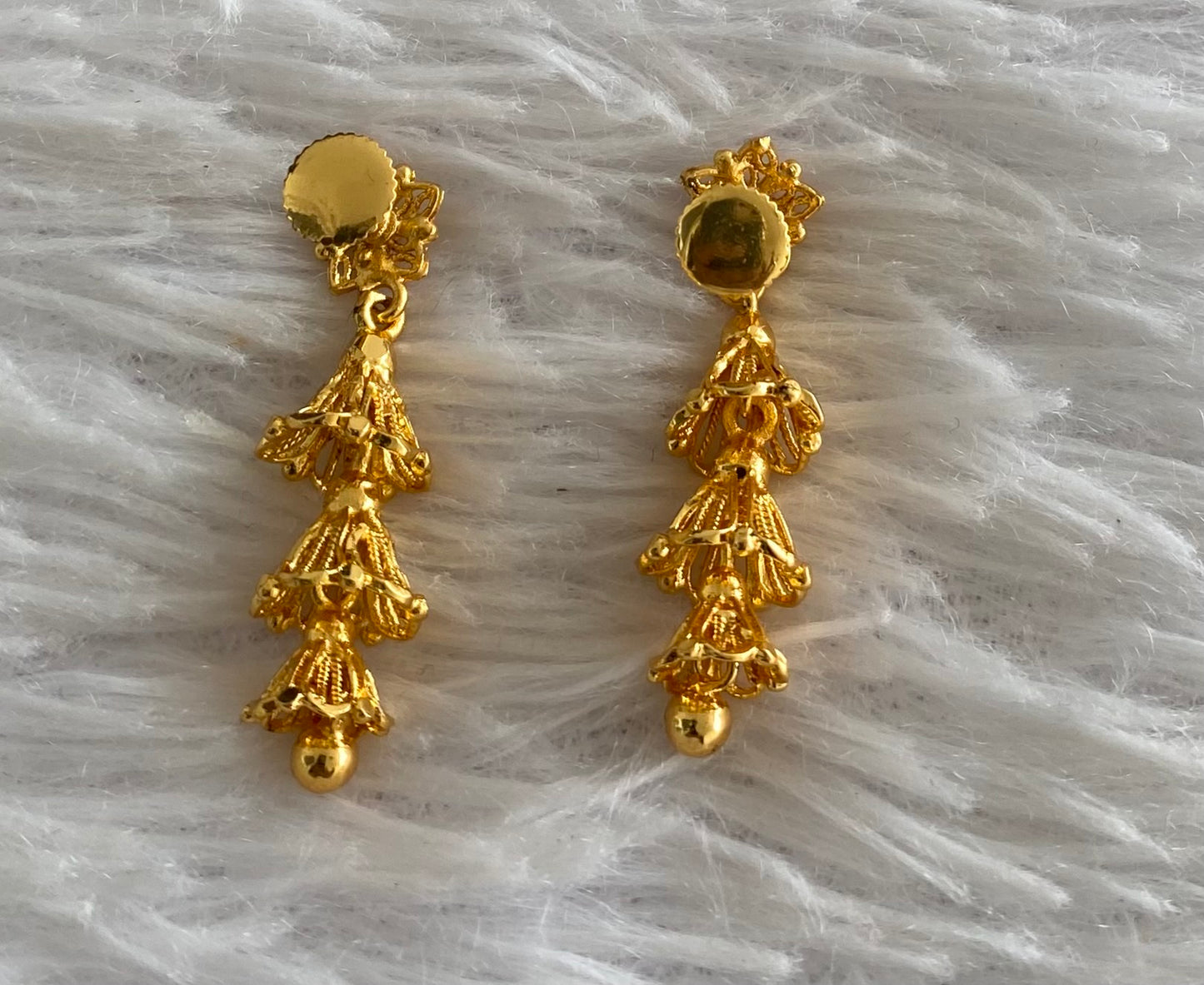 Gold tone flower screw back  step jhumkka- dj52895